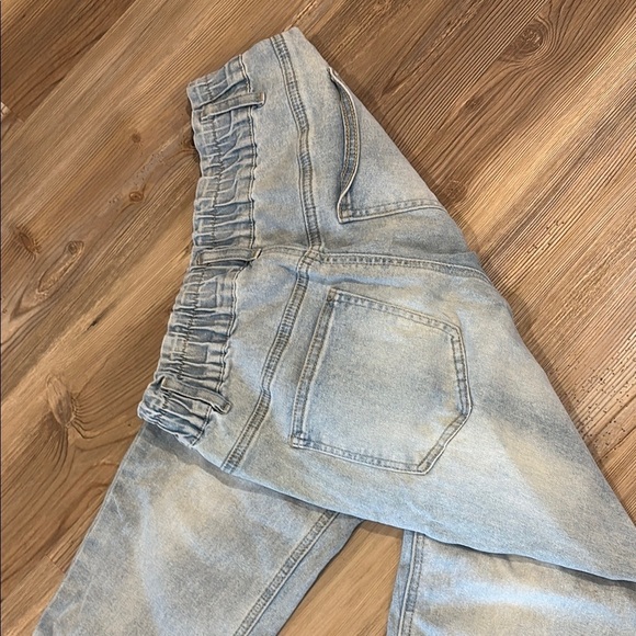 Blue Boyfriend Jeans Relaxed Fit Soft Denim - Picture 5 of 6